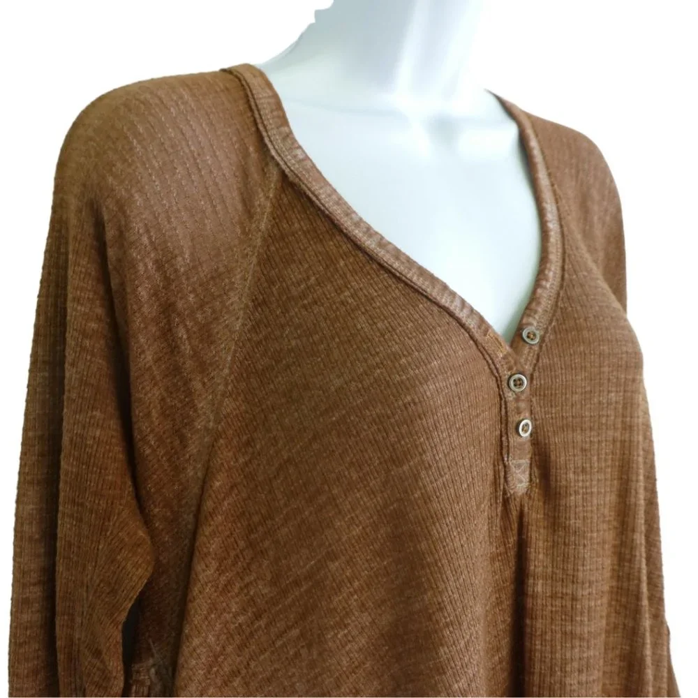 We The Free People Brown Babydoll Henley Swing Long Sleeve Oversized Thermal S